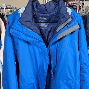 L.L. Bean Women's Vibrant Blue Ski Jacket